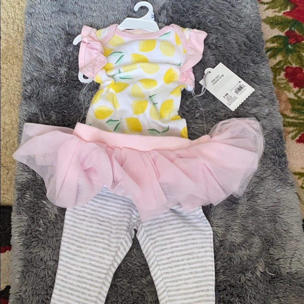 *Brand New* 2-Piece for 3-6month baby